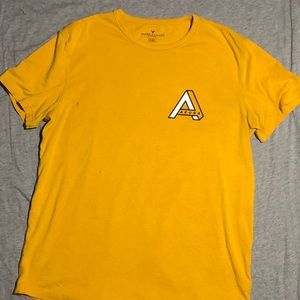 Short sleeve American eagle shirt